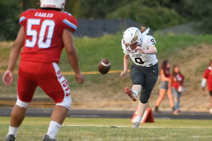 Southridge Centennial football Ken Waz 32